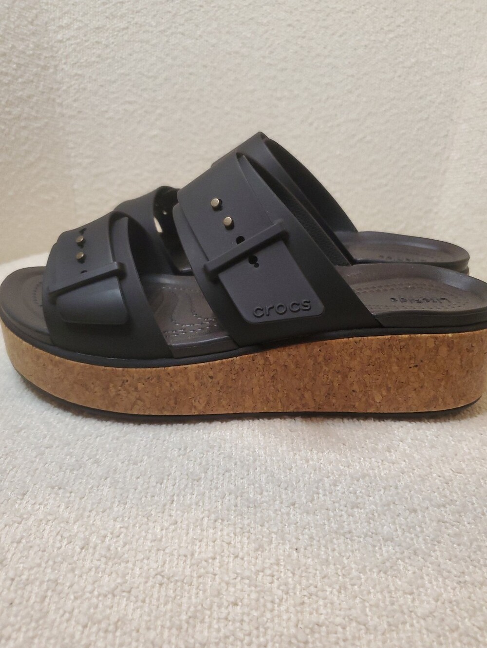 Crocs Women's Brooklyn Black Buckle Cork Low Wedge Sandals LiteRide Size 9